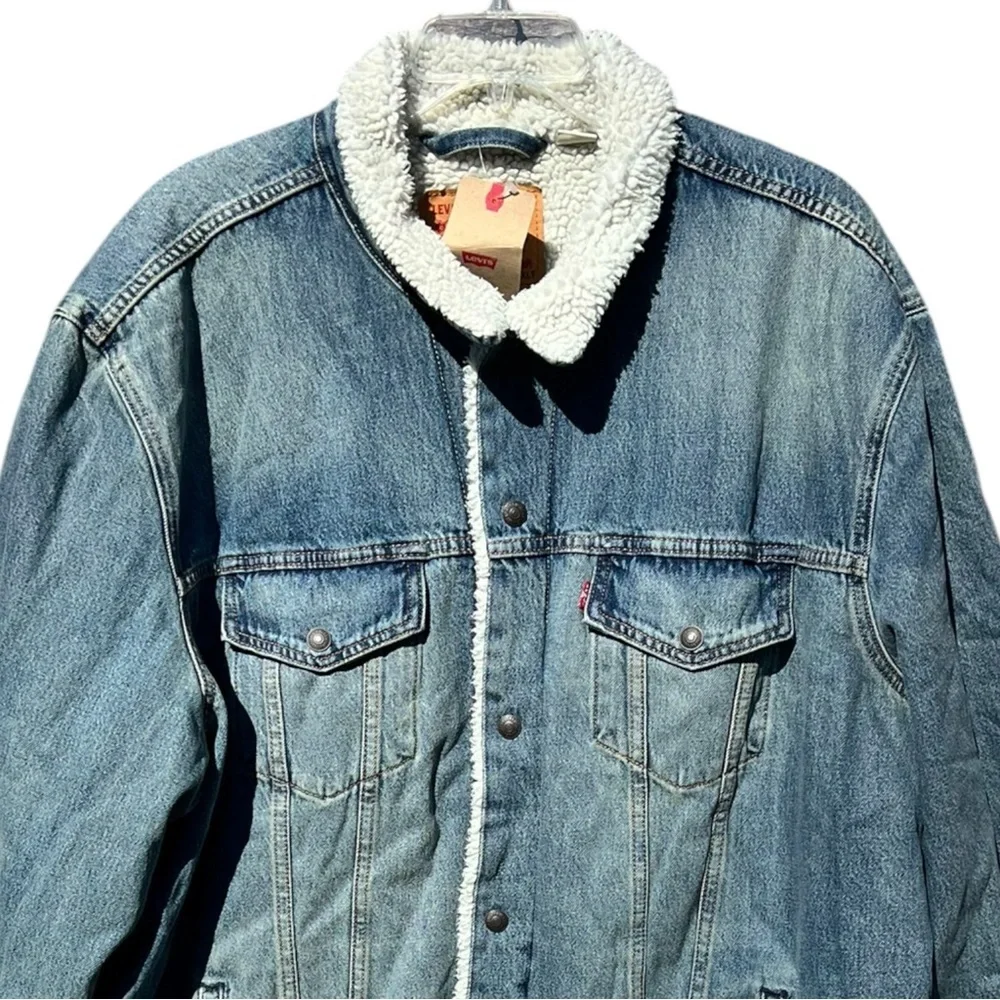 🌻NEW w/tags Levi’s Men’s Type III Denim Sherpa Trucker Jacket Size 4LXT